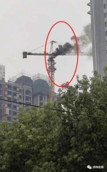 工地塔吊爆料视频大全集,揭秘建筑现场惊险瞬间 第3张 工地塔吊爆料视频大全集,揭秘建筑现场惊险瞬间 第3张